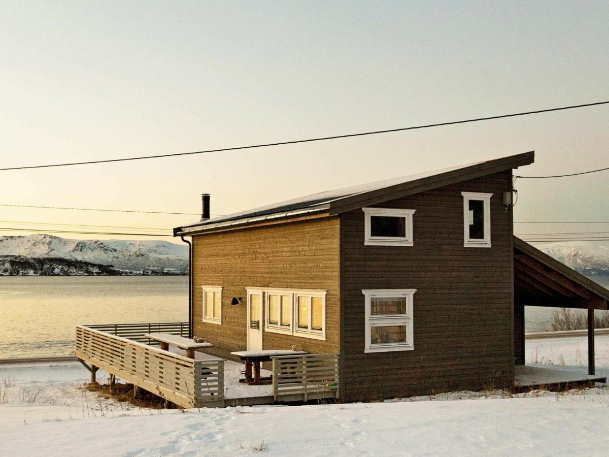 6 Person Holiday Home In Nord Lenangen Sorlenangen Exterior foto